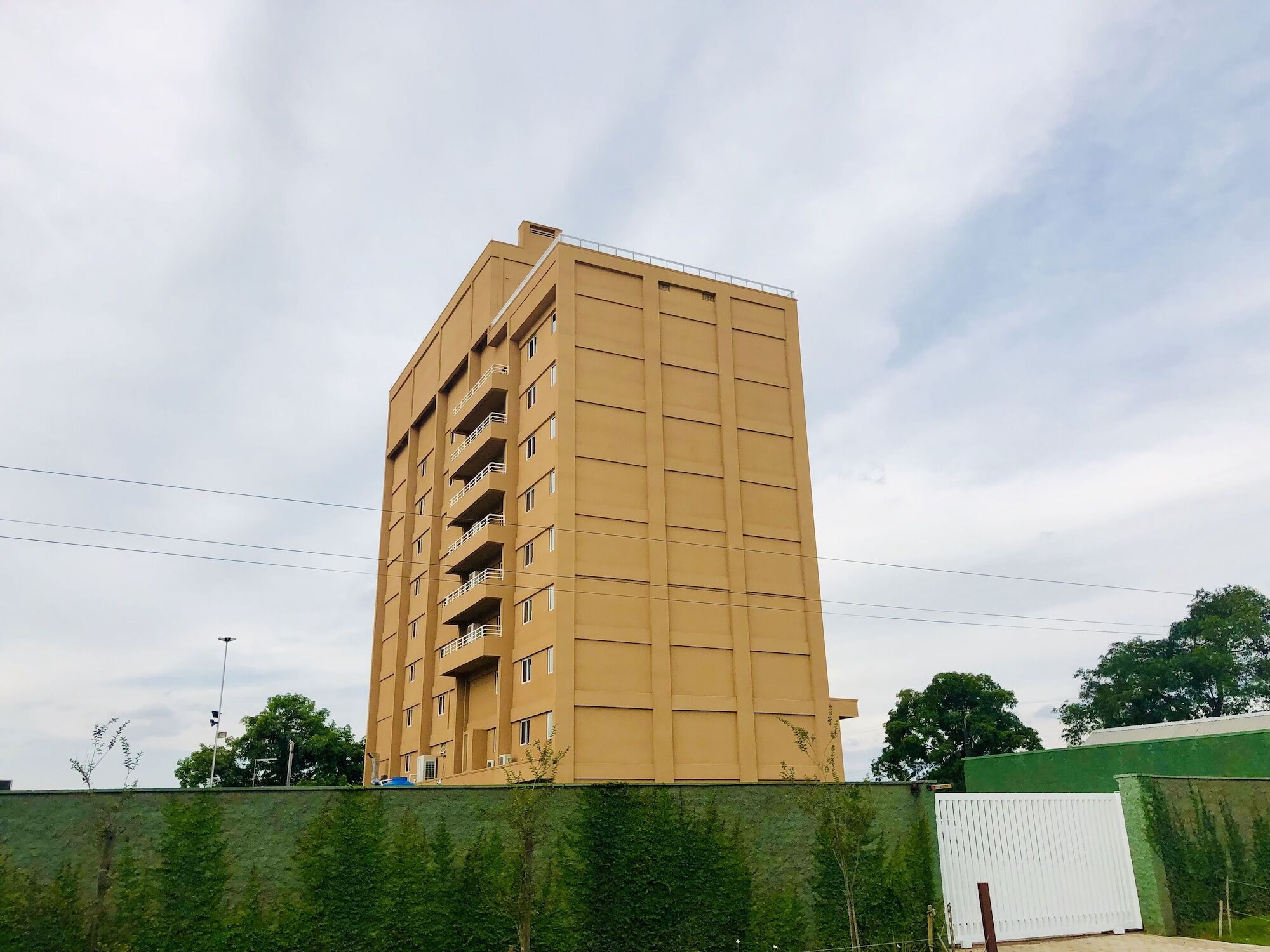 Lummina Mogi Hotel Exterior photo